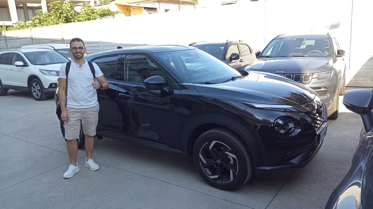 NISSAN JUKE 1.6 HEV Acenta nuova - Noleggiata a lungo termine da Pizzeria Danisa (Guglionesi - CB)