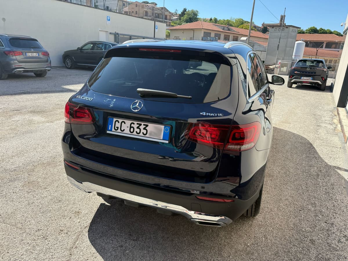 Mercedes GLC 200 4MATIC BUSINESS usata come nuova - Km Illimitati - Noleggiata a lungo termine da Davimpianti di Davide Casaccio